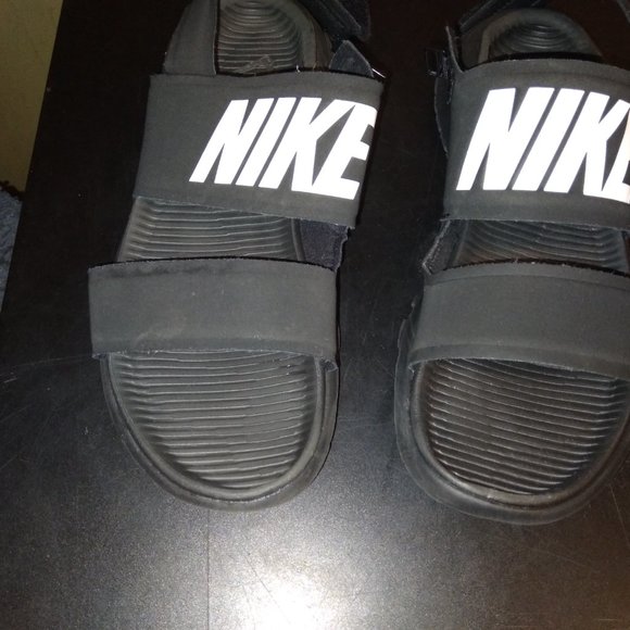 Nike Tanjun Sandal size 9 - Picture 6 of 7